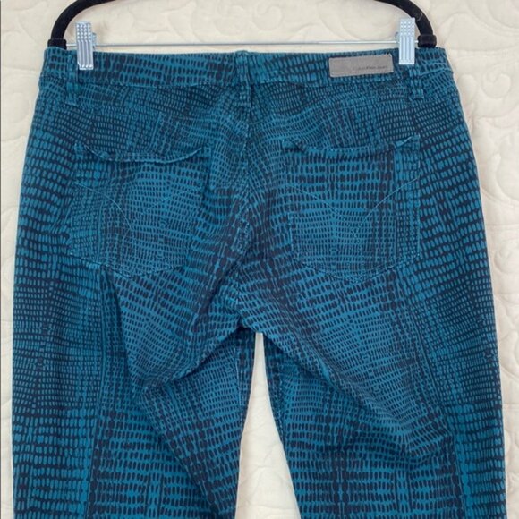 Calvin Klein Jeans Teal and Black Sz 16 Slightly Tapered Leg - Picture 4 of 10